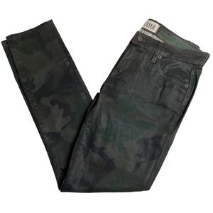 Textile Elizabeth and James Debbie Jeans Pants Coated Camo Size 27